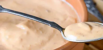 Pikantní dip na asijský způsob